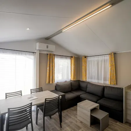 Chalets Eureka & Bloemenduin Koksijde Campingplatz